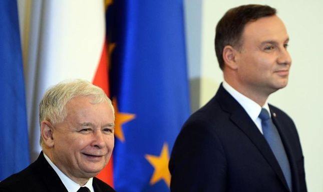 Jaroslaw Kaczynski, líder del partido y Andrzej Duda, presidente del Ejecutivo_opt