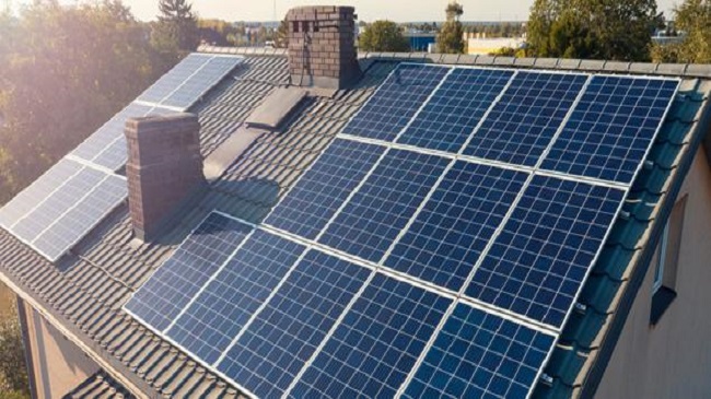 IKEA lanzará su servicio de paneles solares de la mano de Contigo Energía
