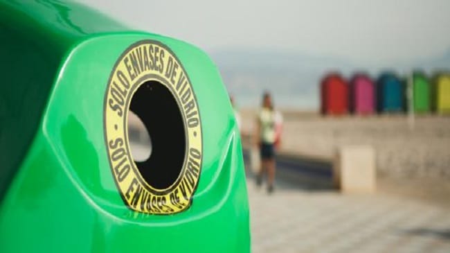 La sociedad española aumenta el reciclaje de envases de vidrio durante la pandemia