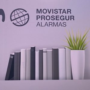 Movistar Prosegur Alarmas dona 20.000 euros a la ONG Ayuda en Acción