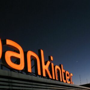 Bankinter se refuerza en los índices de sostenibilidad