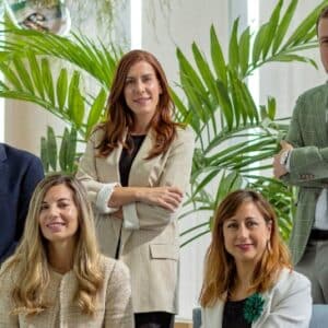 Equipo estrategia Grenergy. Paula Lacruz, Alberto Sánchez, Rocío Fernández, Yolanda Caro, Daniel Lozano