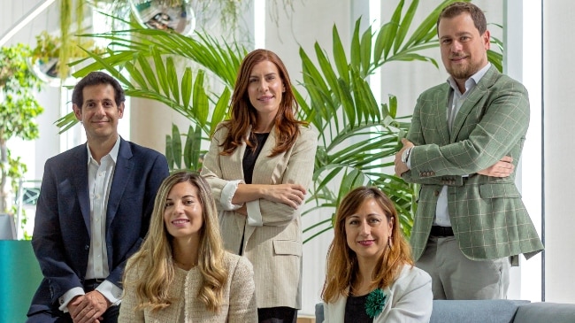 Equipo estrategia Grenergy. Paula Lacruz, Alberto Sánchez, Rocío Fernández, Yolanda Caro, Daniel Lozano