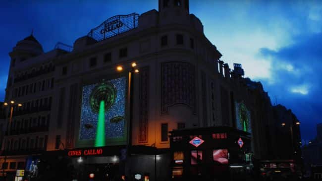 Iberdrola lanza su revolucionaria campaña en exteriores "Pase lo que Pase"
