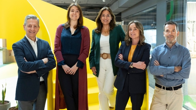 Rafael Urbano (Carat), Marta Pasamón (iProspect), Cristina Jiménez-Herrera, Elisa Brustoloni (dentsu X) y Ángel López (dentsu).