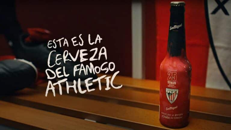 La botella customizada de San Miguel para el Athletic Club, protagonista del nuevo spot de la marca