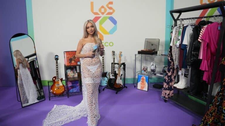 Delirio & Twain presenta SHOWROOM SOLIDARIO, una iniciativa solidaria impulsada para el ECO DE LOS40 con el fin de ayudar a los damnificados por la DANA
