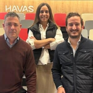 Diego Sánchez, Vicky Ducournau y Juan García.