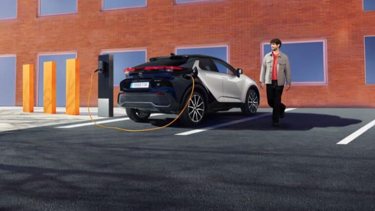 “Transforma tu energía”, campaña de T&Pm para el lanzamiento del Toyota C-HR Plug-in Hybrid