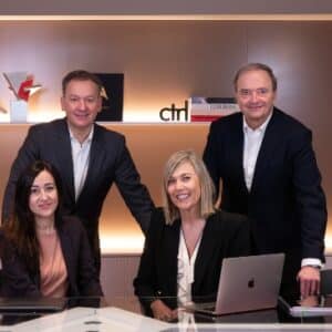 Directiva de IKI Group.