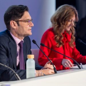 Joseph Oughourlian y Pilar Gil - Prisa