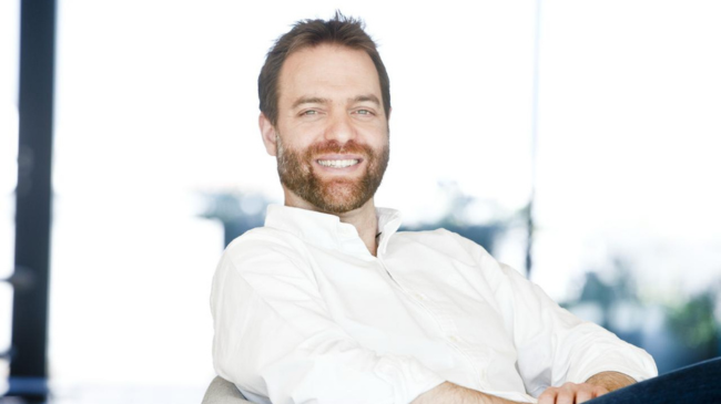 Héctor Linares