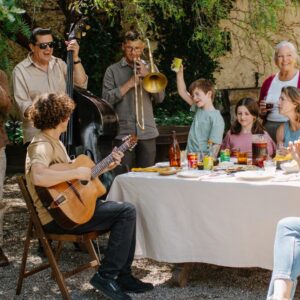 La Española lleva a la televisión la nueva versión de su icónico jingle ‘Una aceituna como ninguna’