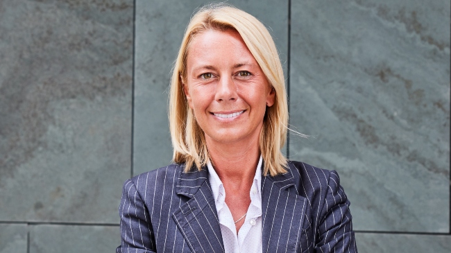 Stephanie Barbier - ISDIN