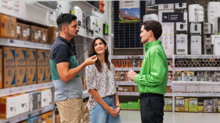 Leroy Merlin presenta “La Junta”: una llamada colectiva para mejorar la eficiencia energética de los hogares
