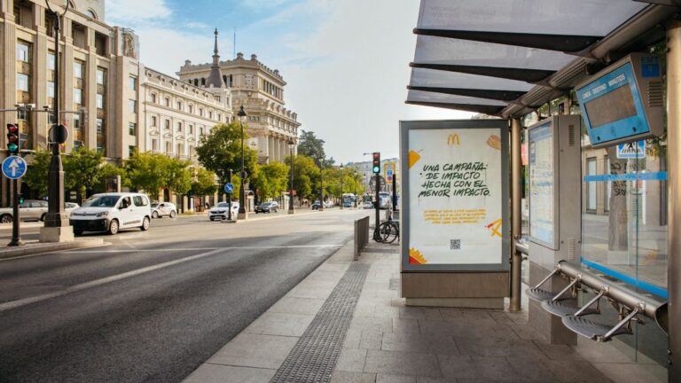 McDonald’s España presenta su informe de impacto positivo reutilizando materiales publicitarios