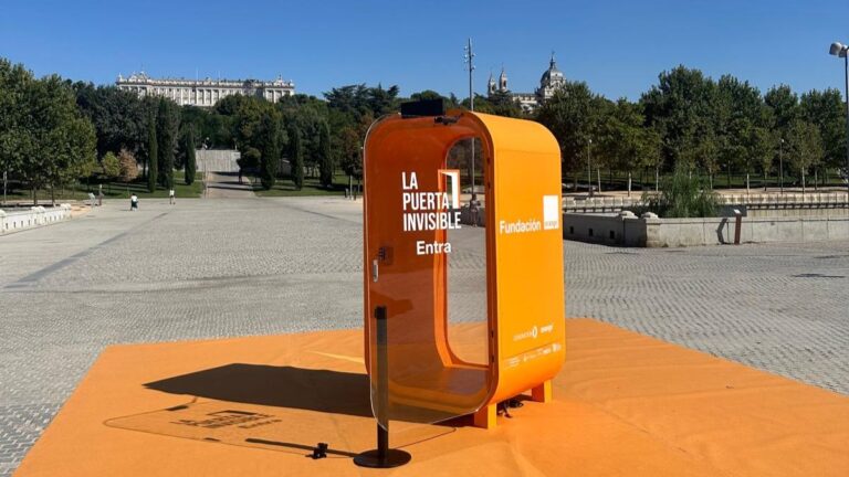 La brecha digital sigue siendo invisible para muchos: una cada de tres personas no sabe utilizar las nuevas tecnologías