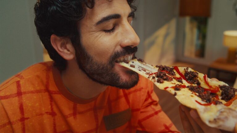 Telepizza compara sus dos nuevas recetas con otras cosas muy pero muy de aquí