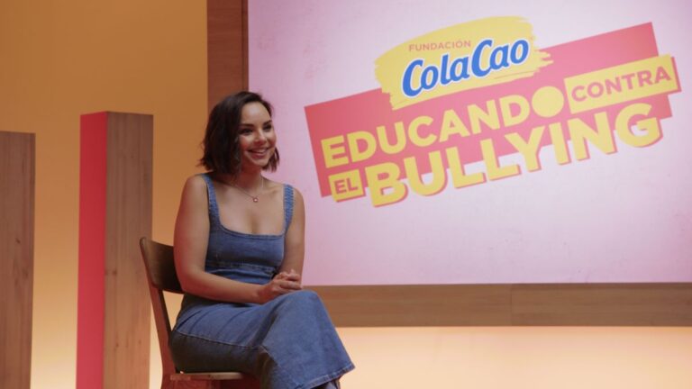 Chenoa revela en “Educando Contra el Bullying” de la Fundación ColaCao su historia de acoso escolar y la importancia de pedir ayuda