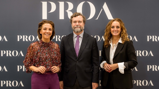 Lucía Casanueva, Iván Espinosa de los Monteros y Valvanuz Serna - PROA