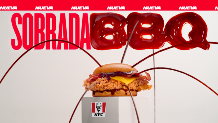 KFC presenta La Sobrada BBQ con una campaña que lleva el exceso de salsa al centro de la idea creativa