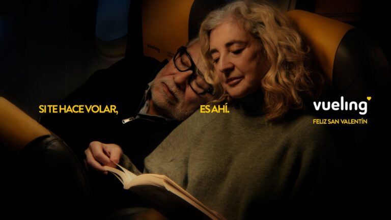 “Si te hace volar, es ahí”, la campaña de Vueling que celebra San Valentín más allá de cualquier destino