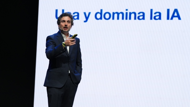 Carlos Fenollosa