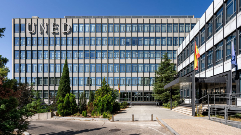UNED