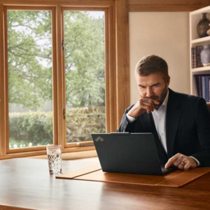 Lenovo lanza una campaña global con David Beckham