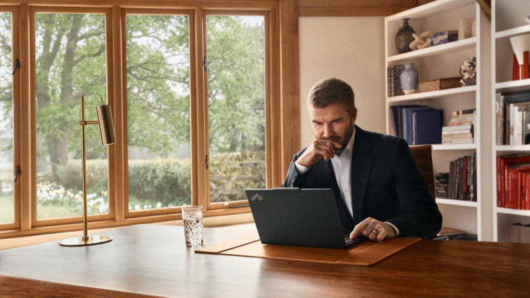 Lenovo lanza una campaña global con David Beckham