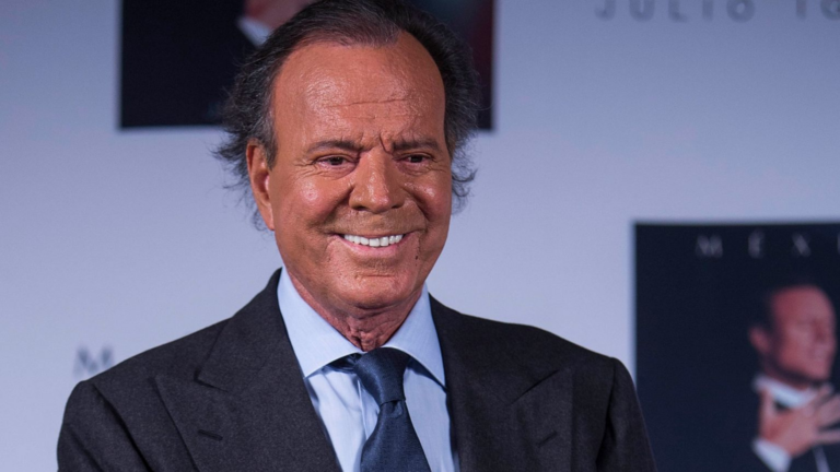 Julio Iglesias
