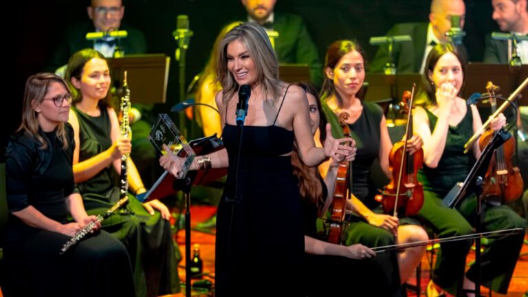 Sandra Golpe - Premios Dircom