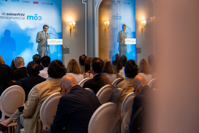 VII PREMIOS DIRCOMFIDENCIAL-90