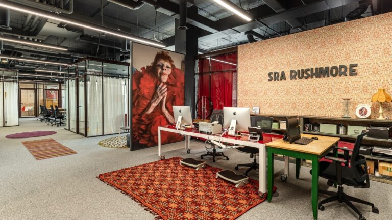 Sra Rushmore