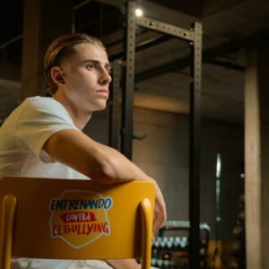 “Entrenando contra el bullying”: grandes figuras del deporte alzan la voz contra el acoso escolar