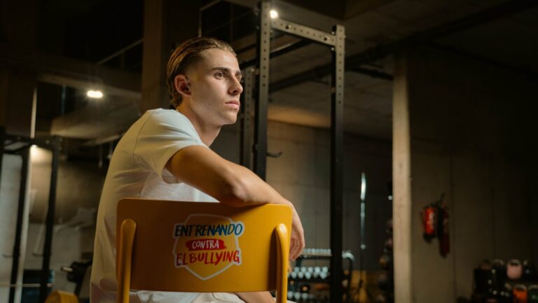 “Entrenando contra el bullying”: grandes figuras del deporte alzan la voz contra el acoso escolar