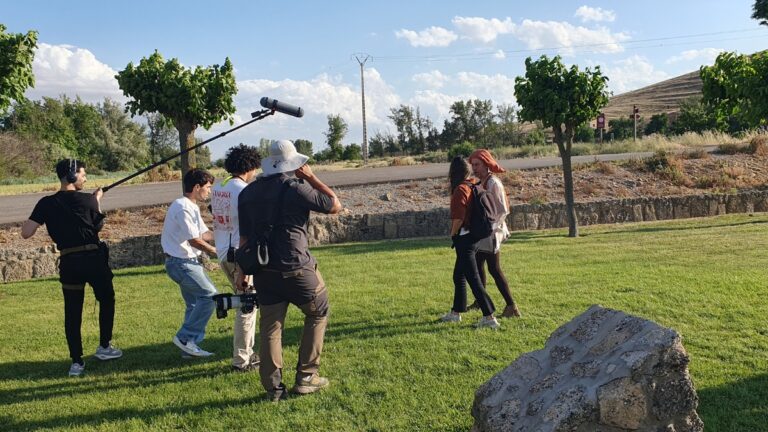 Moeve vuelve a confiar en Camila Comunicación para “Caminos de Futuro”, su nuevo proyecto audiovisual