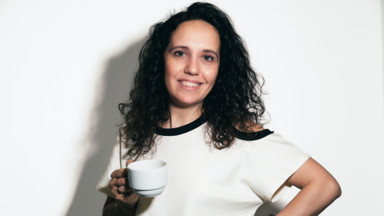 María Cobos
