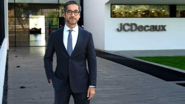 Mario Guzmán - JCDecaux